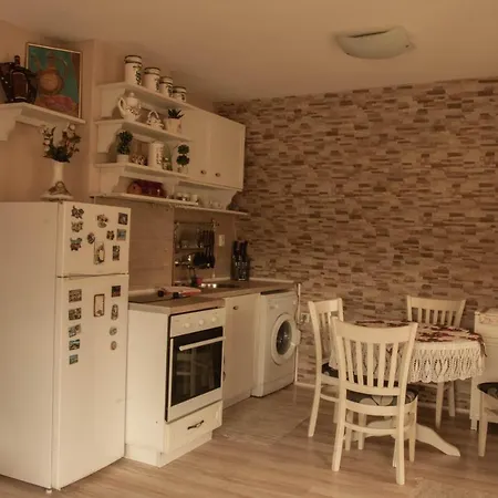 Апартамент Морско Бижу Apartment Burgas City